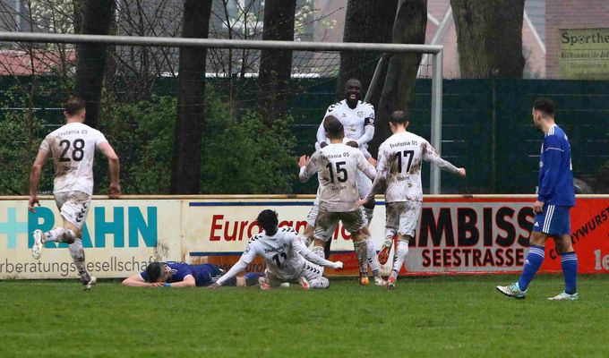 Einzug ins Pokalfinale | SSV Rantzau - Teutonia 05